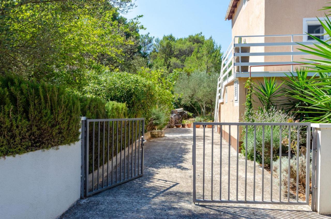 Apartment Tanja Vela Luka Buitenkant foto